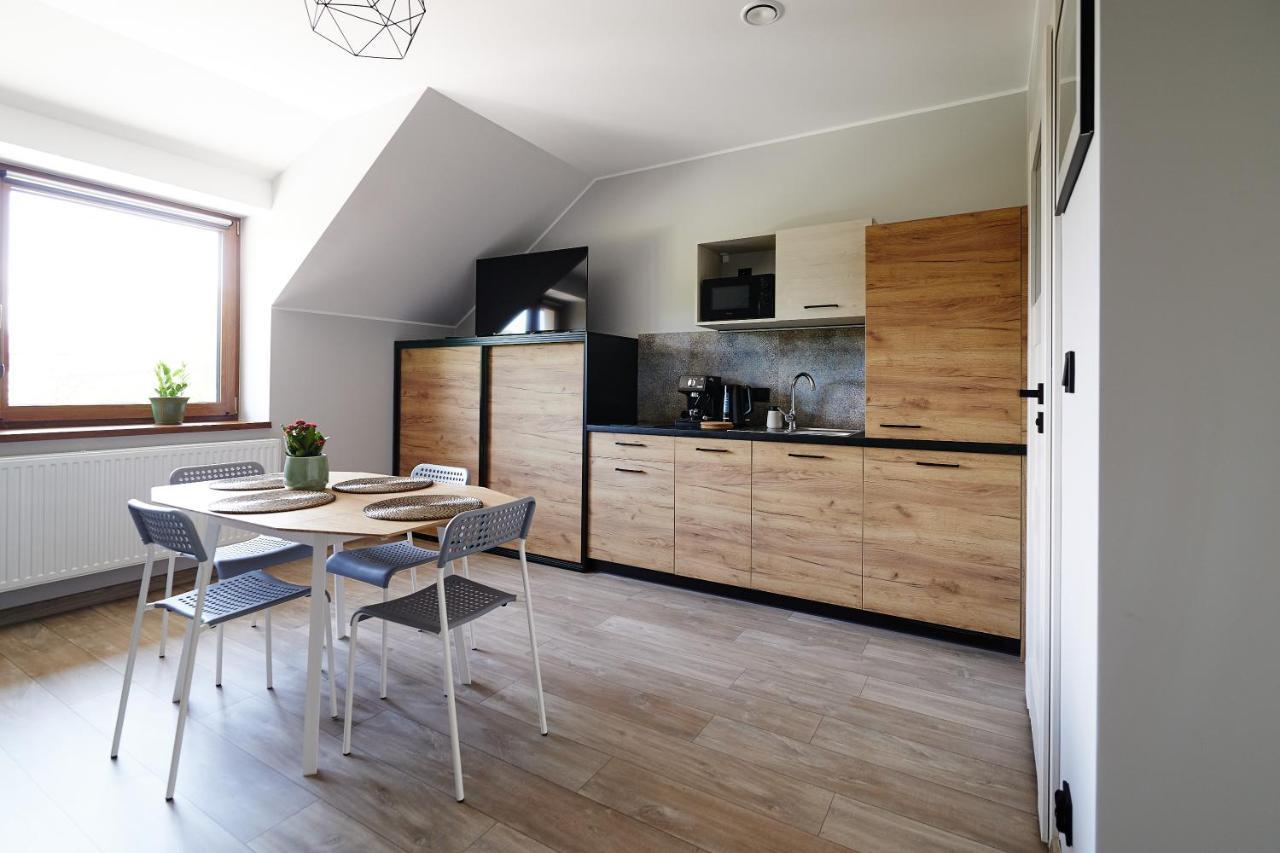 Dom Pod Jesionem Apartamento Jaroszowice Exterior foto