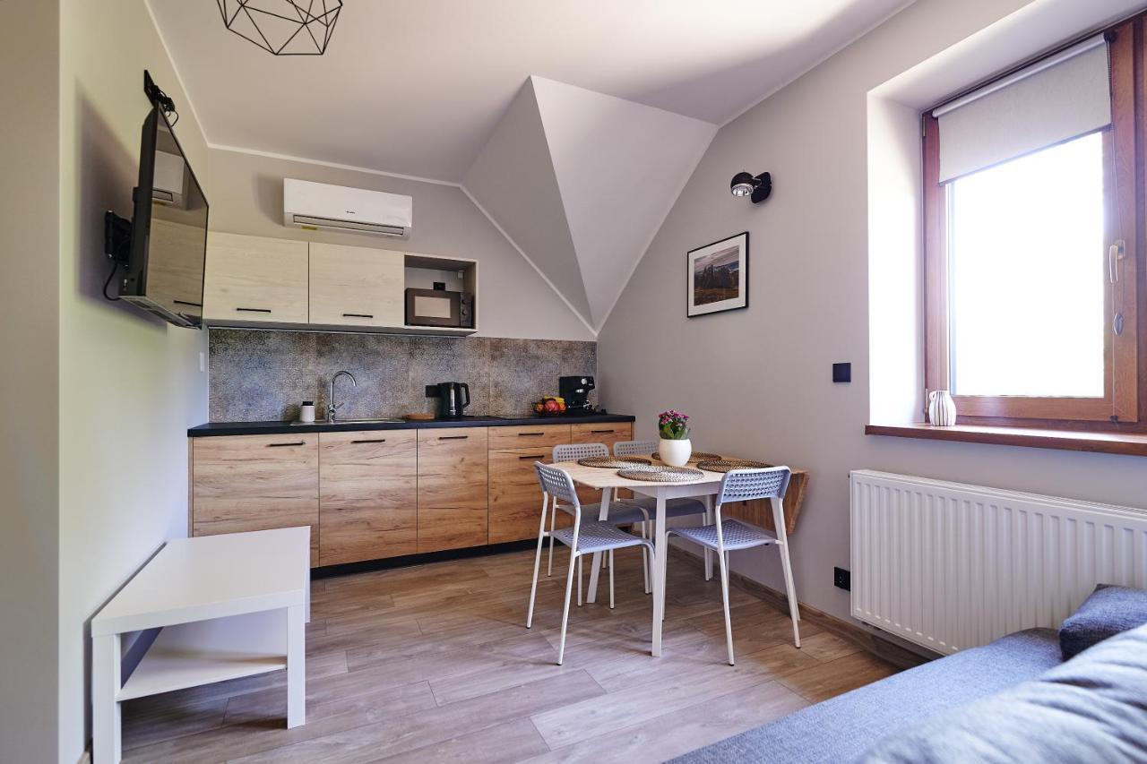 Dom Pod Jesionem Apartamento Jaroszowice Exterior foto