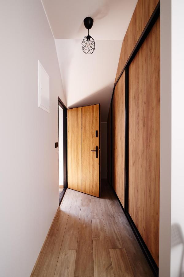 Dom Pod Jesionem Apartamento Jaroszowice Exterior foto