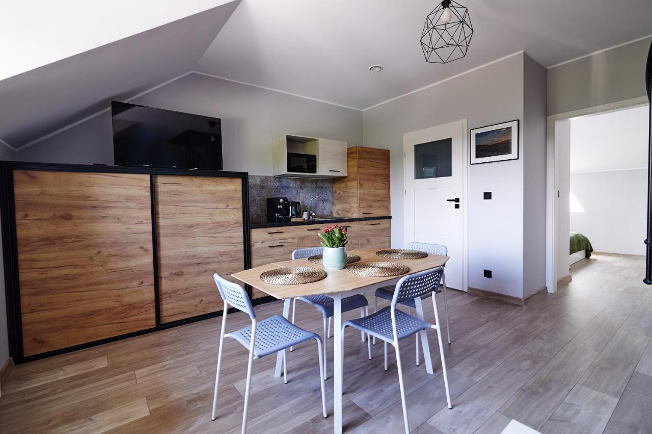 Dom Pod Jesionem Apartamento Jaroszowice Exterior foto