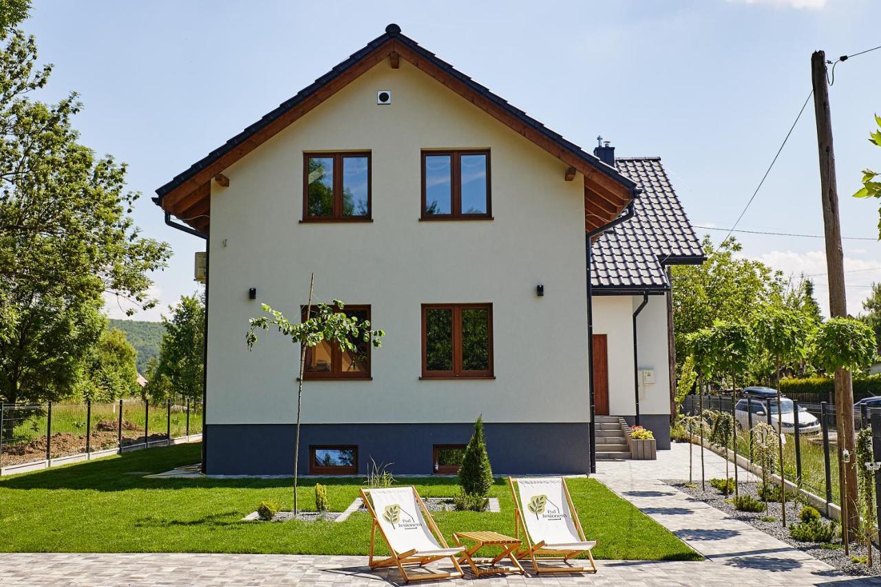 Dom Pod Jesionem Apartamento Jaroszowice Exterior foto